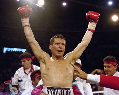 julio cesar chavez last fight.